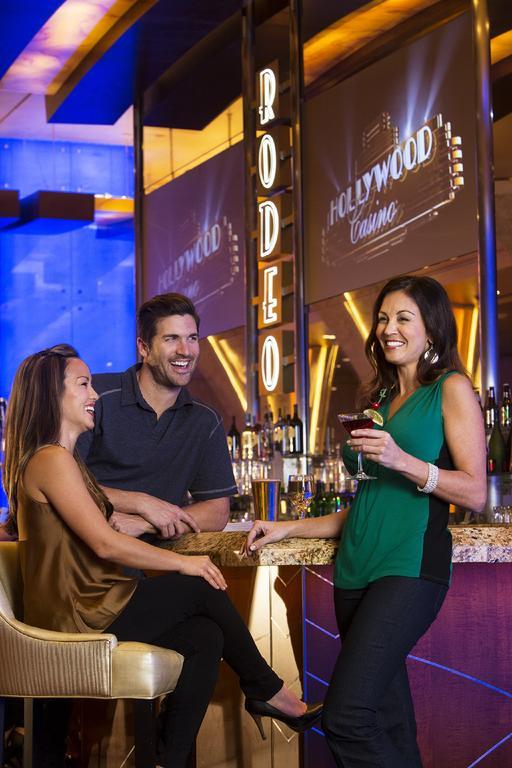 Hollywood Casino St. Louis Hotel Мериленд Хайтс Екстериор снимка
