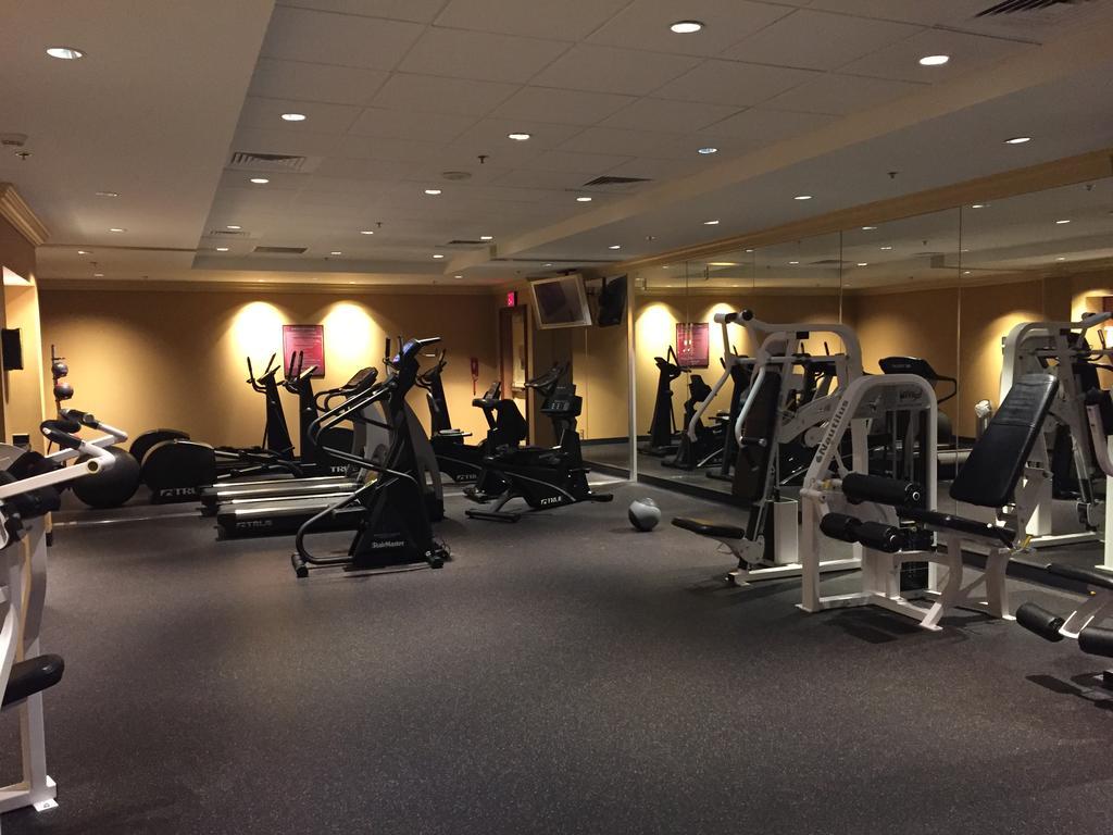Hollywood Casino St. Louis Hotel Мериленд Хайтс Екстериор снимка