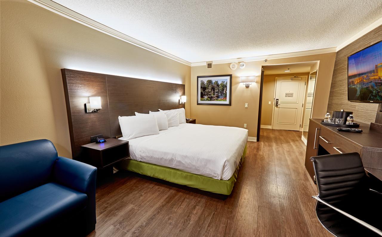 Hollywood Casino St. Louis Hotel Мериленд Хайтс Екстериор снимка