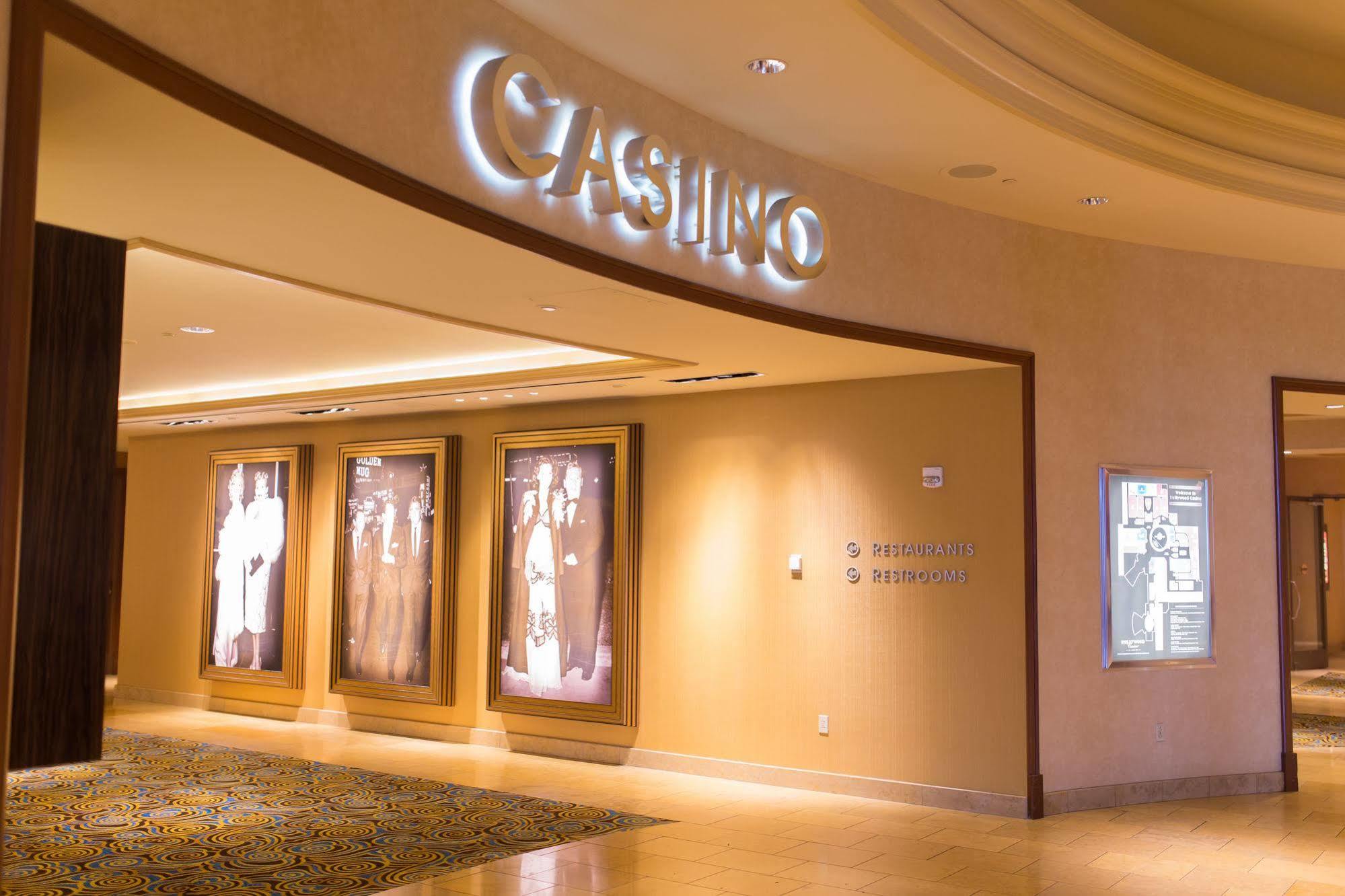 Hollywood Casino St. Louis Hotel Мериленд Хайтс Екстериор снимка