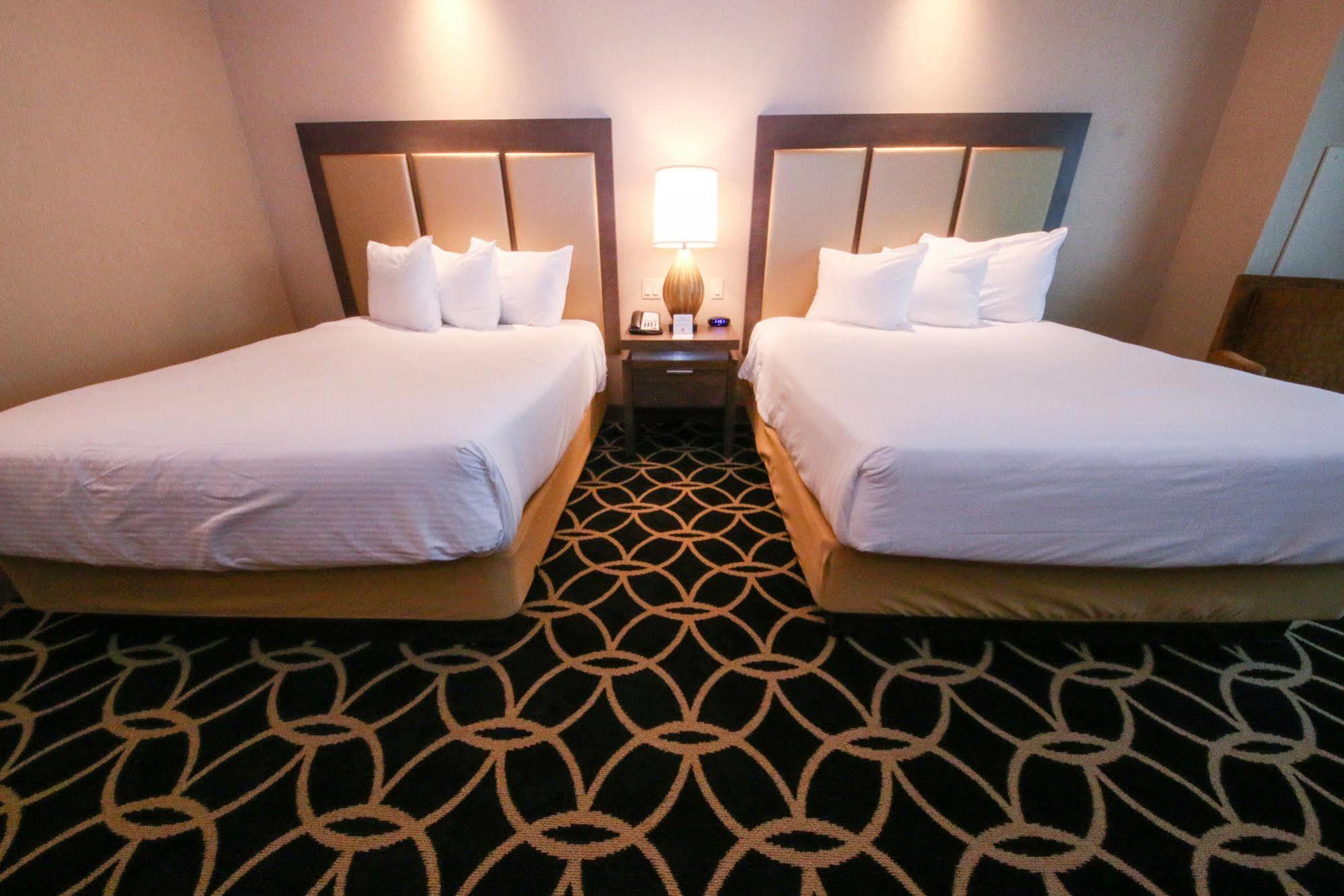 Hollywood Casino St. Louis Hotel Мериленд Хайтс Екстериор снимка