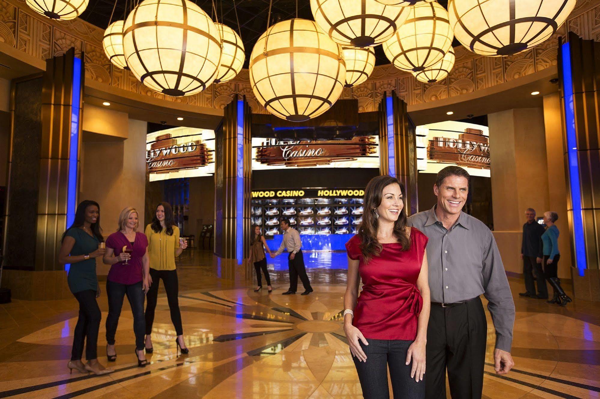 Hollywood Casino St. Louis Hotel Мериленд Хайтс Екстериор снимка